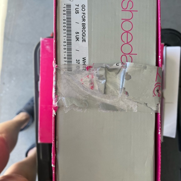 Shoe Dazzle Go for Brogue pumps - Picture 2 of 3